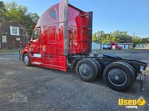 2018 Cascadia Freightliner Semi Truck 3 New York for Sale