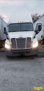 2018 Cascadia Freightliner Semi Truck 3 Texas for Sale