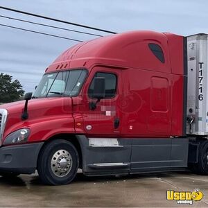 2018 Cascadia Freightliner Semi Truck 4 Texas for Sale