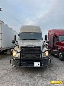 2018 Cascadia Freightliner Semi Truck 6 Nevada for Sale