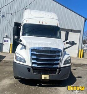 2018 Cascadia Freightliner Semi Truck 6 New Jersey for Sale