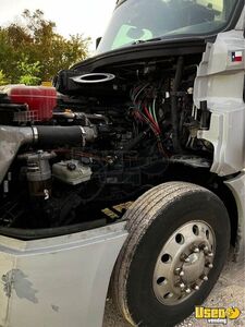 2018 Cascadia Freightliner Semi Truck 7 Texas for Sale