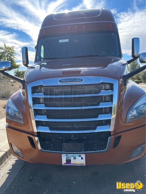 2018 Cascadia Freightliner Semi Truck Arizona for Sale