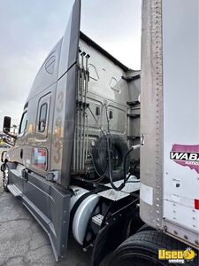 2018 Cascadia Freightliner Semi Truck Bluetooth Nevada for Sale