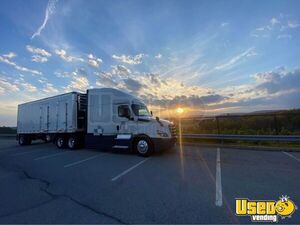 2018 Cascadia Freightliner Semi Truck Bluetooth North Carolina for Sale