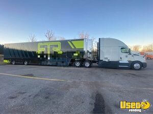 2018 Cascadia Freightliner Semi Truck Double Bunk North Carolina for Sale