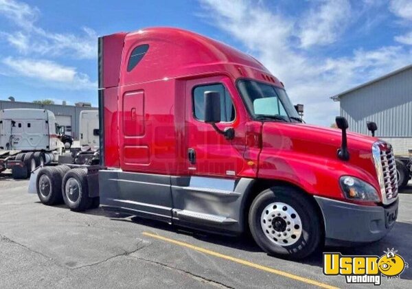 2018 Cascadia Freightliner Semi Truck Florida for Sale