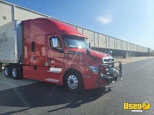 2018 Cascadia Freightliner Semi Truck Microwave Oregon for Sale