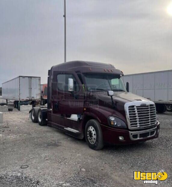 2018 Cascadia Freightliner Semi Truck Missouri for Sale