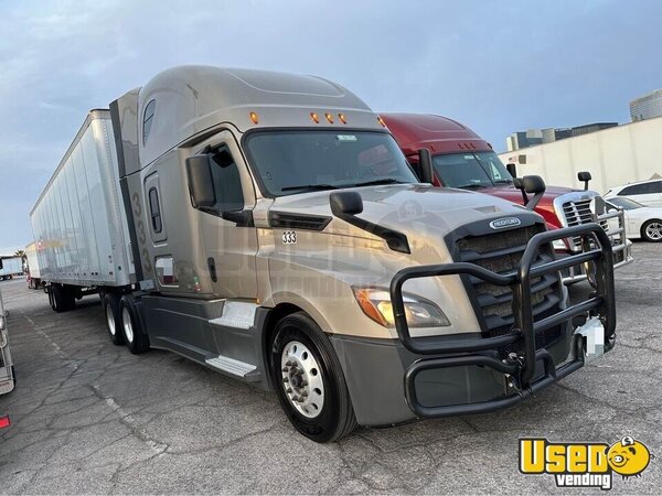 2018 Cascadia Freightliner Semi Truck Nevada for Sale
