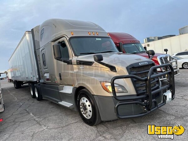 2018 Cascadia Freightliner Semi Truck Nevada for Sale