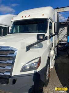 2018 Cascadia Freightliner Semi Truck New Jersey for Sale