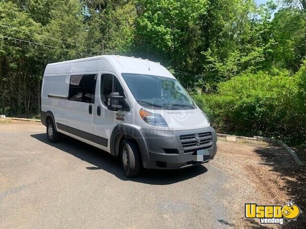2018 Customized Promaster 2500 High Roof Mobile Dog Grooming Truck Pet Care / Veterinary Truck Connecticut Gas Engine for Sale
