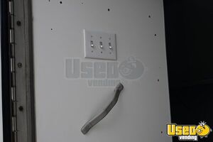 2018 E 450 Catering Food Truck 34 Texas Gas Engine for Sale