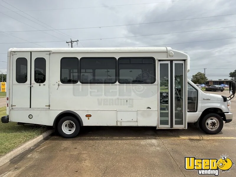 2018 E-450 Ice Cream Truck Texas Gas Engine for Sale