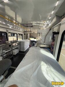2018 E-450 Startrans Ice Cream Truck Electrical Outlets Texas Gas Engine for Sale