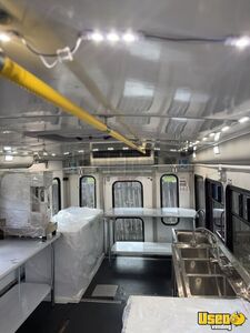 2018 E-450 Startrans Ice Cream Truck Triple Sink Texas Gas Engine for Sale