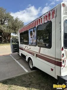 2018 E-450 Startrans New Build Food Truck Generator Texas Gas Engine for Sale