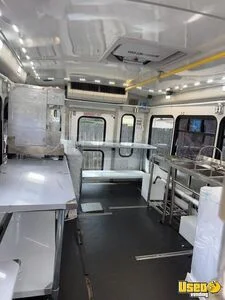 2018 E-450 Startrans New Build Food Truck Hot Water Heater Texas Gas Engine for Sale