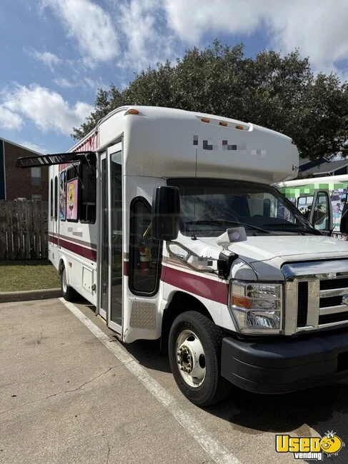 2018 E-450 Startrans New Build Food Truck Texas Gas Engine for Sale