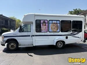 2018 E350 Coffee & Beverage Truck Air Conditioning Texas Gas Engine for Sale