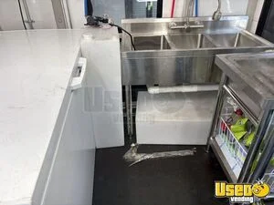 2018 E350 Coffee & Beverage Truck Double Sink Texas Gas Engine for Sale
