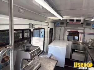 2018 E350 Coffee & Beverage Truck Electrical Outlets Texas Gas Engine for Sale