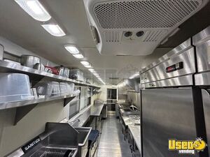 2018 F550 All-purpose Food Truck Exterior Customer Counter North Carolina Gas Engine for Sale