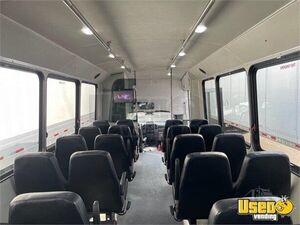 2018 F550 Shuttle Bus Shuttle Bus 9 Tennessee Diesel Engine for Sale