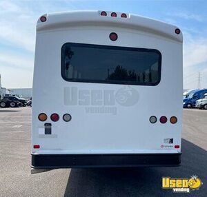 2018 F550 Shuttle Bus Shuttle Bus Diesel Engine Tennessee Diesel Engine for Sale