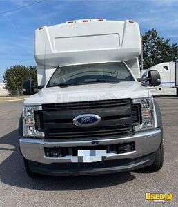 2018 F550 Shuttle Bus Shuttle Bus Tv Tennessee Diesel Engine for Sale