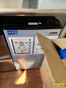 2018 Food Trailer Concession Trailer Gray Water Tank Idaho for Sale