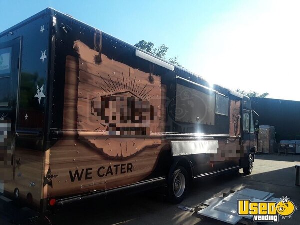 2018 Freight-liner 2018 Food Truck Texas Diesel Engine for Sale 2018 Freight-liner 2018 Food Truck Texas Diesel Engine for Sale