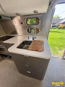 2018 Globetrotter 27fbq Airstream 19 Oregon for Sale