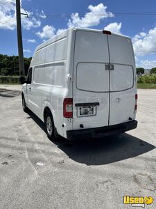2018 Mobile Pet Grooming Van Pet Care / Veterinary Truck Cabinets Florida Gas Engine for Sale