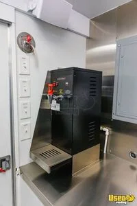 2018 Mt45 All-purpose Food Truck Exterior Customer Counter California Diesel Engine for Sale