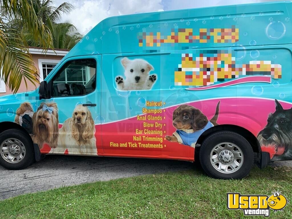 Low Mileage 2018 Nissan Pet Grooming Van Mobile Dog Grooming Business Vehicle for Sale in