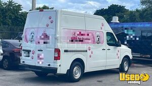 2018 Nv2500 Pet Grooming Truck Pet Care / Veterinary Truck Air Conditioning Florida Gas Engine for Sale