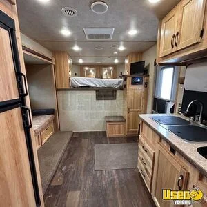 2018 Ranger 3-horse Lq Trailer Refrigerator Wyoming for Sale