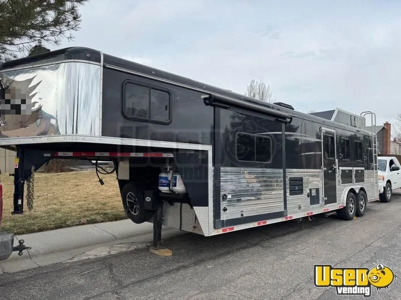 2018 Ranger 3-horse Lq Trailer Wyoming for Sale
