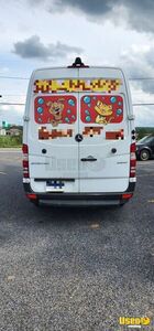 2018 Sprinter 144 Pet Care / Veterinary Truck Insulated Walls Pennsylvania Diesel Engine for Sale