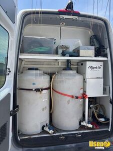 2018 Sprinter Van Pet Care / Veterinary Truck Diamond Plated Aluminum Flooring Florida Diesel Engine for Sale