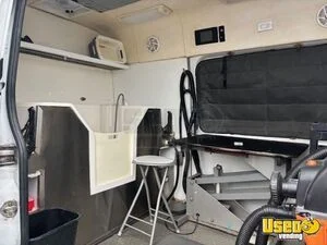 2018 Sprinter Van Pet Care / Veterinary Truck Gray Water Tank Florida Diesel Engine for Sale