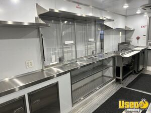 2018 Standard Series Kitchen Food Trailer Diamond Plated Aluminum Flooring California for Sale