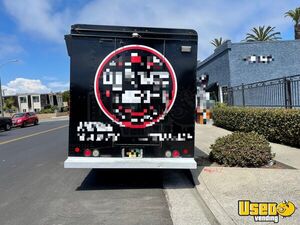 2018 Step Van Kitchen Food Truck All-purpose Food Truck Concession Window California Gas Engine for Sale