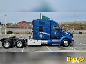 2018 T680 Kenworth Semi Truck Double Bunk California for Sale