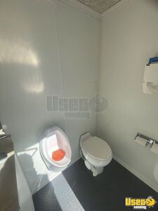 2018 Two Stall Restroom Restroom / Bathroom Trailer 8 Texas for Sale