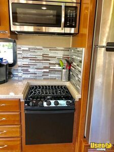 2018 Vacationer Xe Class A Motorhome Double Sink Florida Gas Engine for Sale