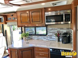 2018 Vacationer Xe Class A Motorhome Interior Lighting Florida Gas Engine for Sale