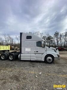 2018 Vnl Volvo Semi Truck 3 Illinois for Sale